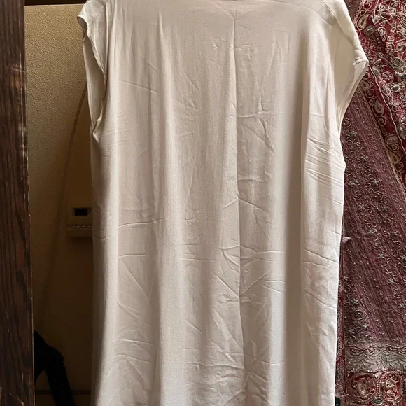 Eileen Fisher Elegant Cream Set - Picture 2 of 7